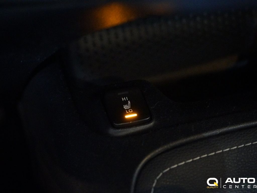 2019 Toyota Corolla Hatchback  - 23018954 - 21