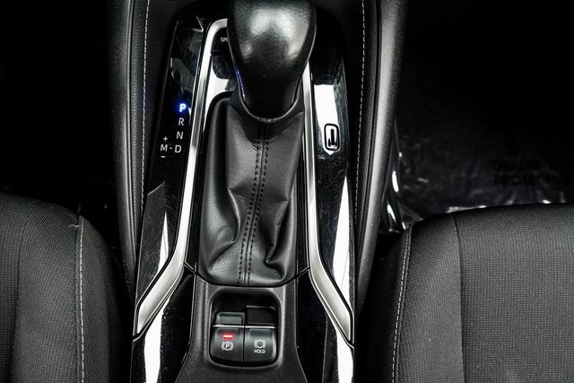 2019 Toyota Corolla Hatchback SE CVT - 22980856 - 19