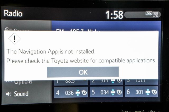 2019 Toyota Corolla Hatchback SE CVT - 22980856 - 27