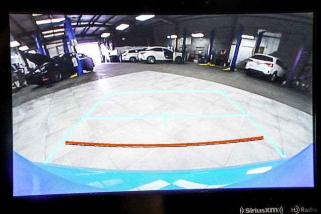 2019 Toyota Corolla Hatchback SE CVT - 22980856 - 28