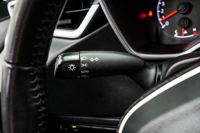 2019 Toyota Corolla Hatchback SE CVT - 22980856 - 33