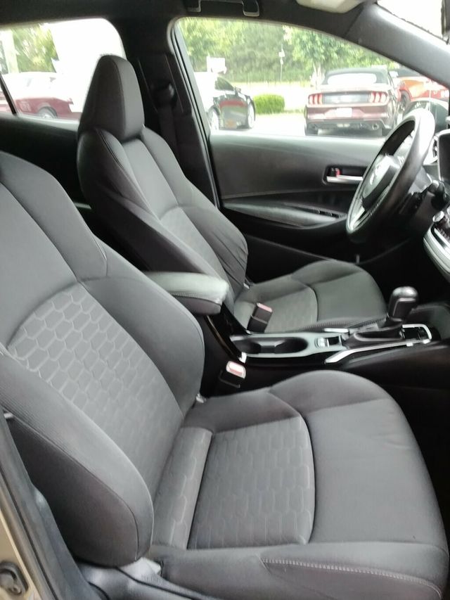 2019 Toyota Corolla Hatchback SE CVT - 23032691 - 9