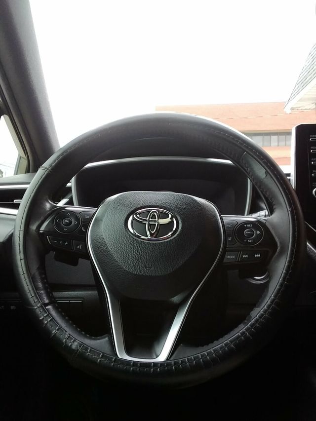 2019 Toyota Corolla Hatchback SE CVT - 23032691 - 11