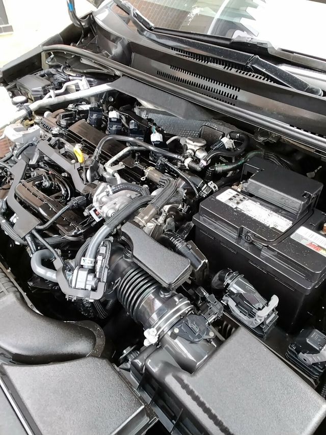 2019 Toyota Corolla Hatchback SE CVT - 23032691 - 24