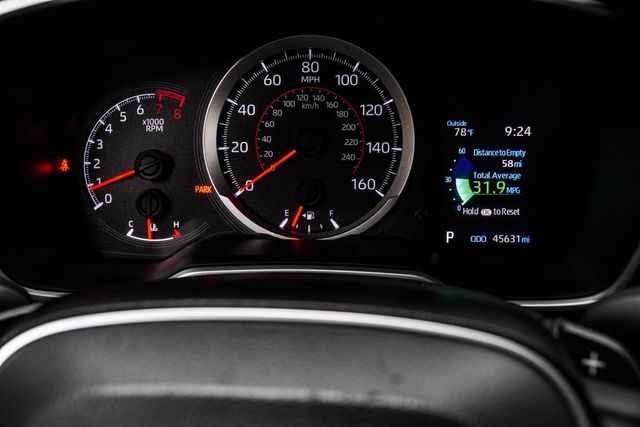 2019 Toyota Corolla Hatchback SE CVT - 23040175 - 33