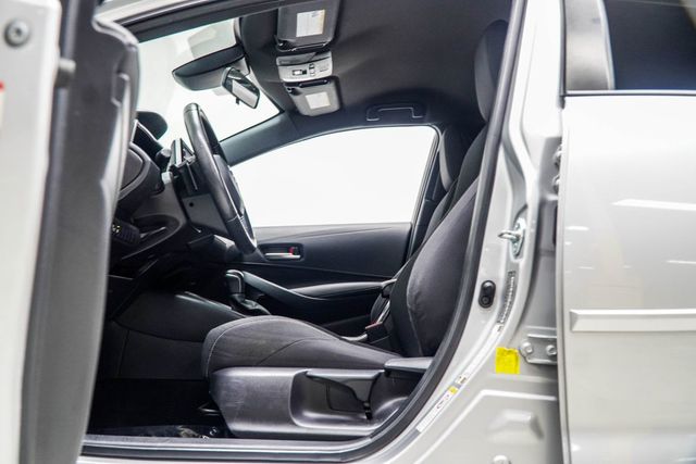 2019 Toyota Corolla Hatchback SE CVT - 23040175 - 37