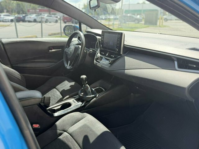 2019 Toyota Corolla Hatchback SE CVT - 23067252 - 10