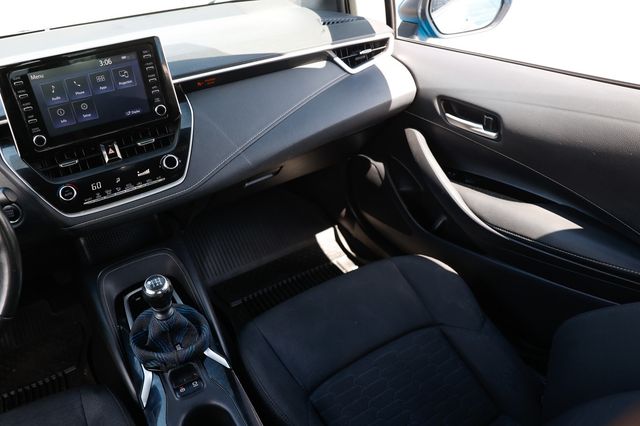 2019 Toyota Corolla Hatchback SE Manual - 23067252 - 24