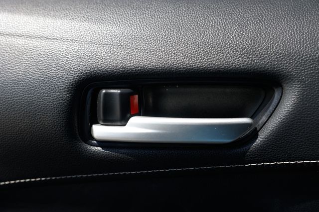 2019 Toyota Corolla Hatchback SE Manual - 23067252 - 43