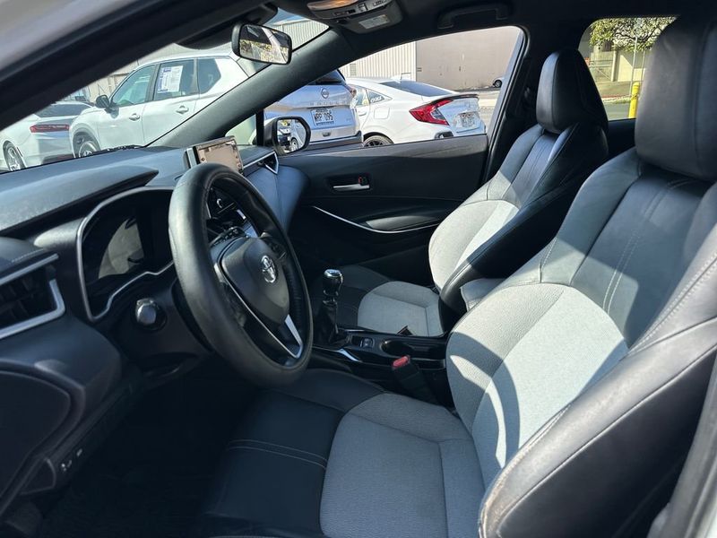 2019 Toyota Corolla Hatchback XSE Manual - 22947955 - 11