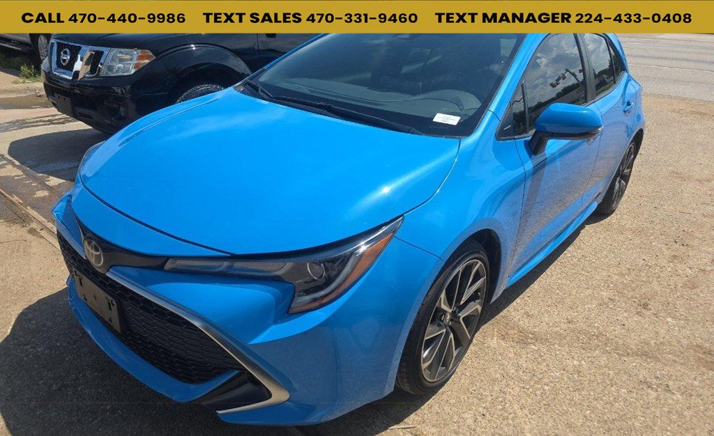 2019 Toyota Corolla Hatchback XSE Manual - 23033005 - 0