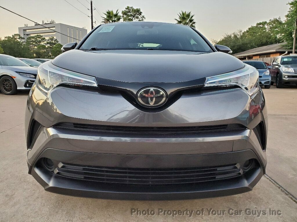 2019 Toyota C-HR XLE Limited photo 3