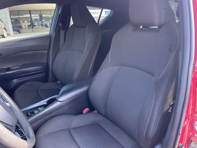 2019 Toyota C-HR LE - 23037990 - 16