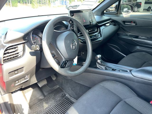 2019 Toyota C-HR LE - 23037990 - 17