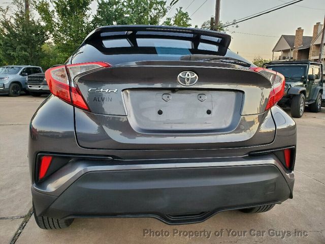 2019 Toyota C-HR LE - 22936847 - 17