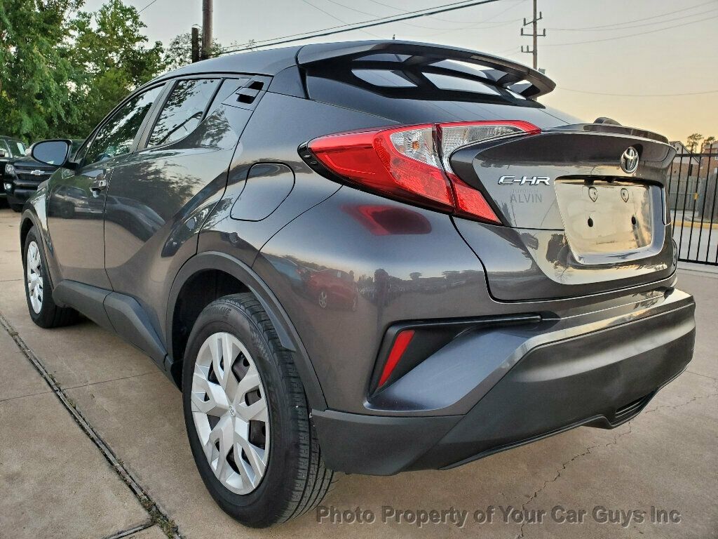 2019 Toyota C-HR LE - 22936847 - 18