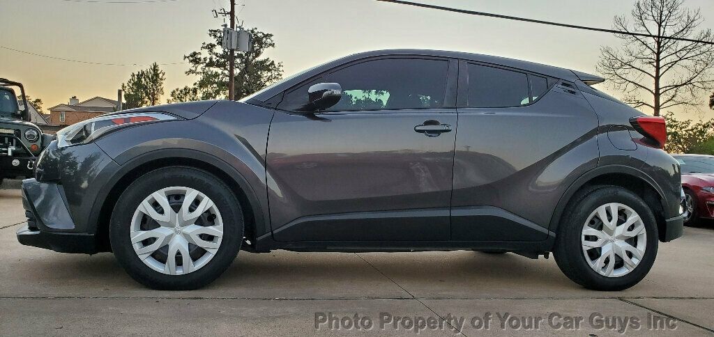 2019 Toyota C-HR LE - 22936847 - 22