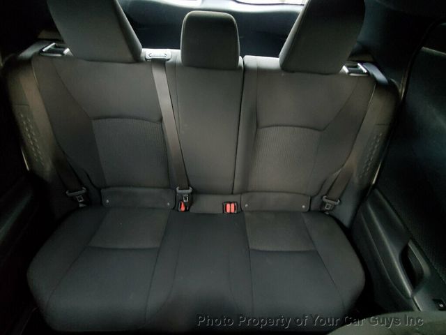 2019 Toyota C-HR LE - 22936847 - 26