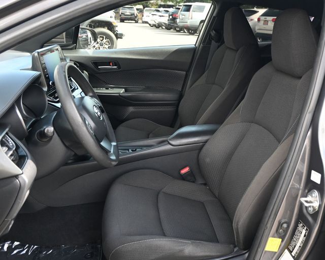 2019 Toyota C-HR LE FWD - 22989797 - 10