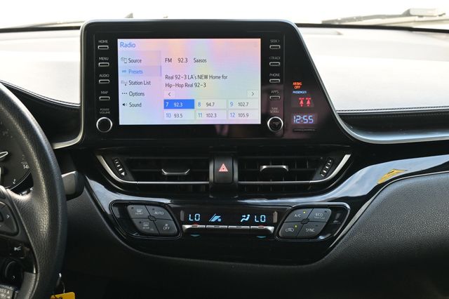 2019 Toyota C-HR LE FWD - 22989797 - 8