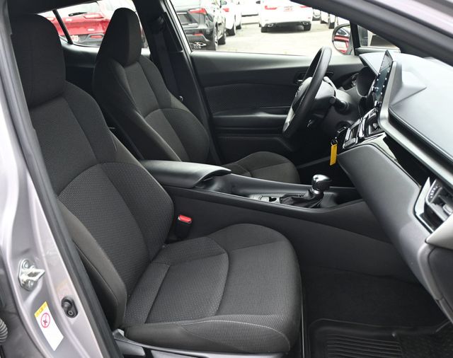 2019 Toyota C-HR LE FWD - 23039690 - 14