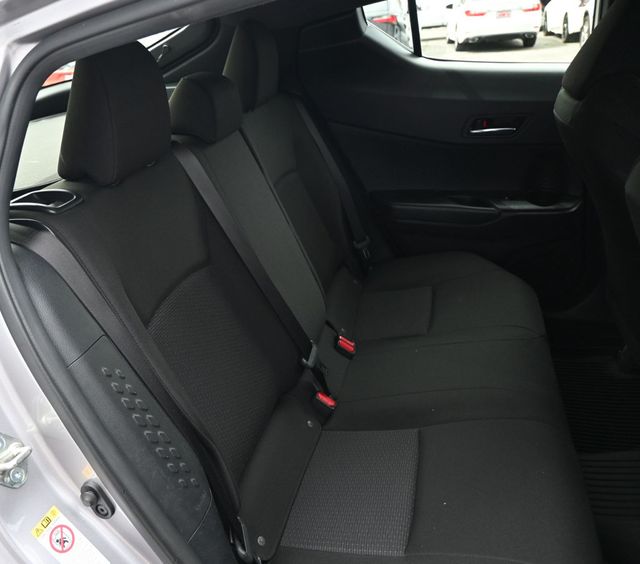 2019 Toyota C-HR LE FWD - 23039690 - 15