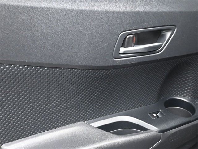 2019 Toyota C-HR LE FWD - 22893203 - 10