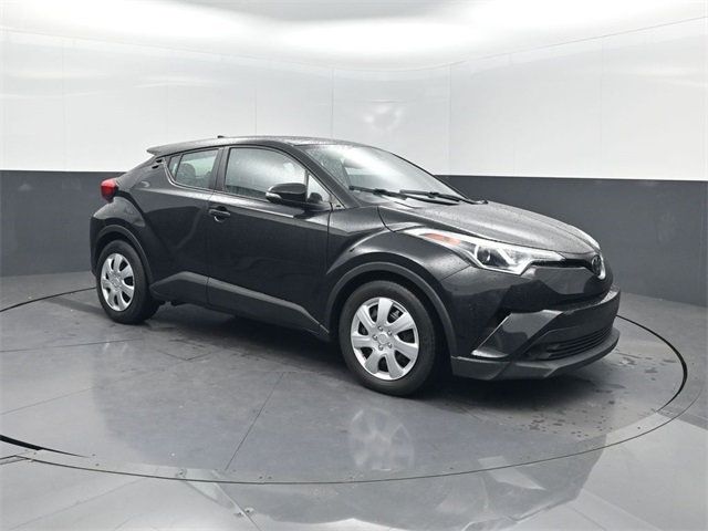 2019 Toyota C-HR LE FWD - 22968060 - 31