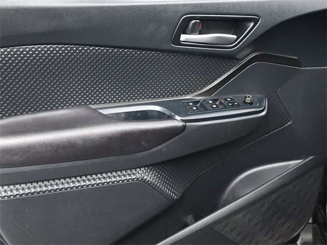 2019 Toyota C-HR LE FWD - 22968060 - 7