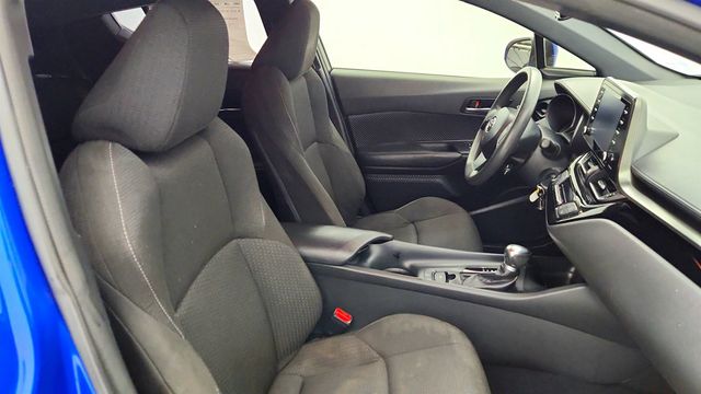 2019 Toyota C-HR LE FWD - 23016226 - 20
