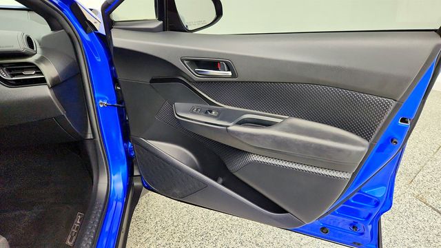 2019 Toyota C-HR LE FWD - 23016226 - 22