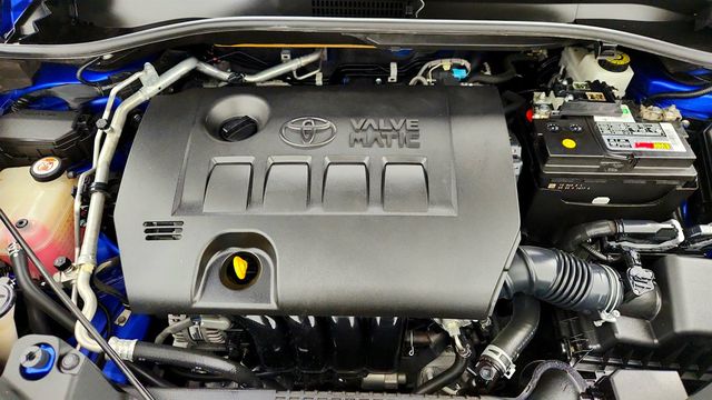 2019 Toyota C-HR LE FWD - 23016226 - 23