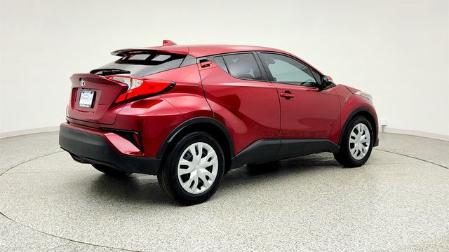 2019 Toyota C-HR LE FWD - 23022905 - 4