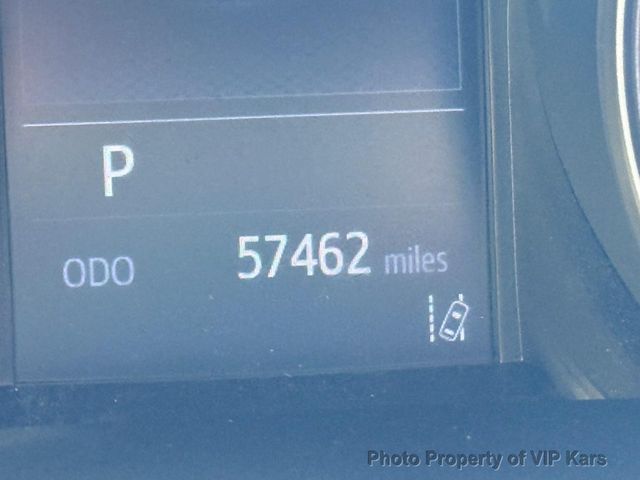 2019 Toyota C-HR XLE FWD - 22944778 - 13