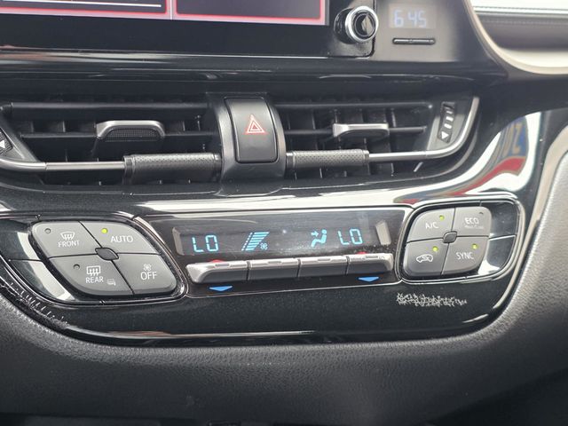 2019 Toyota C-HR XLE FWD - 23033607 - 15