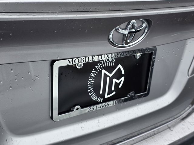 2019 Toyota C-HR XLE FWD - 23033607 - 24