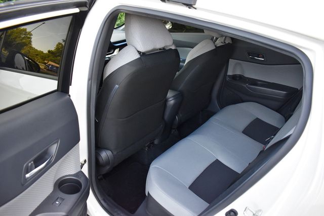 2019 Toyota C-HR XLE FWD - 23057665 - 30