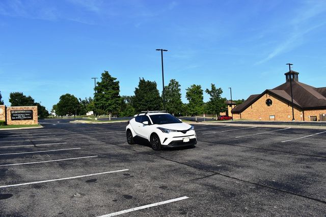 2019 Toyota C-HR XLE FWD - 23057665 - 37