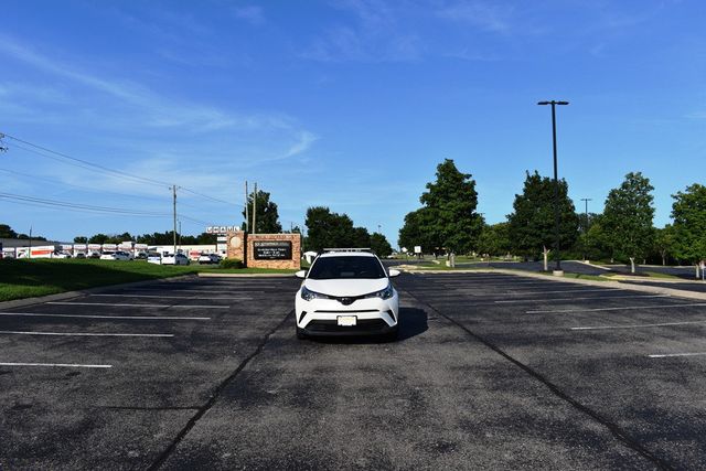 2019 Toyota C-HR XLE FWD - 23057665 - 39