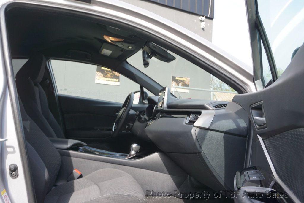 2019 Toyota C-HR XLE FWD - 23018446 - 10