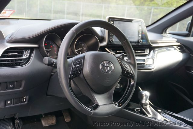 2019 Toyota C-HR XLE FWD - 23018446 - 14