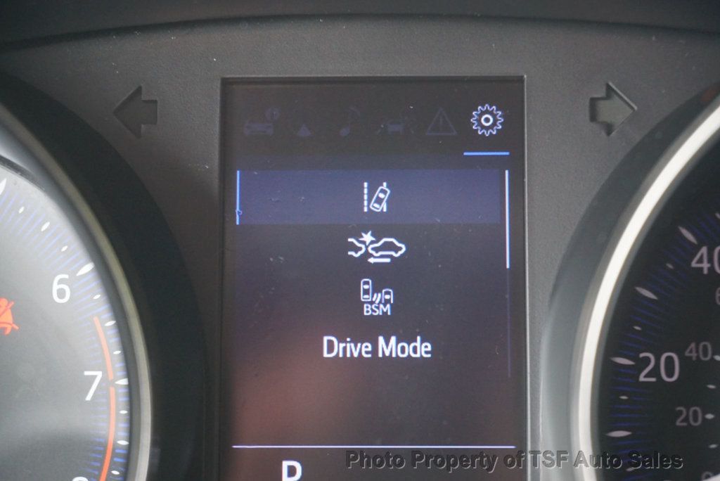 2019 Toyota C-HR XLE FWD - 23018446 - 25