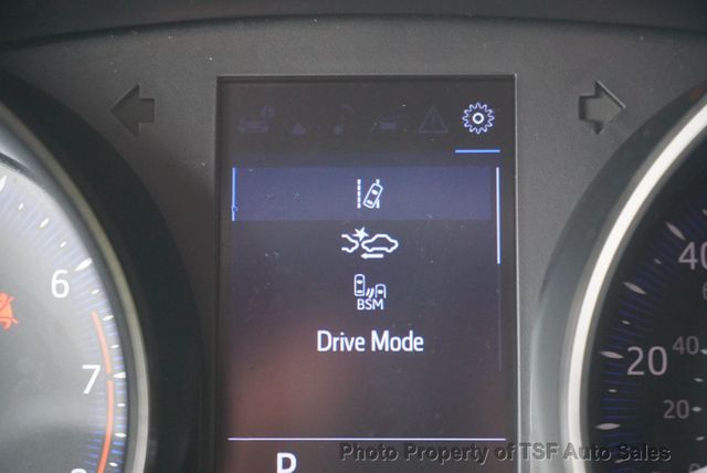 2019 Toyota C-HR XLE FWD - 23018446 - 25