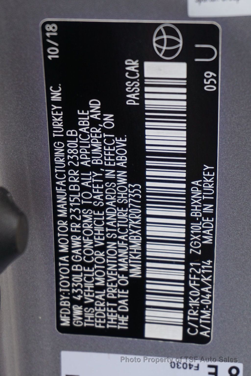 2019 Toyota C-HR XLE FWD - 23018446 - 32