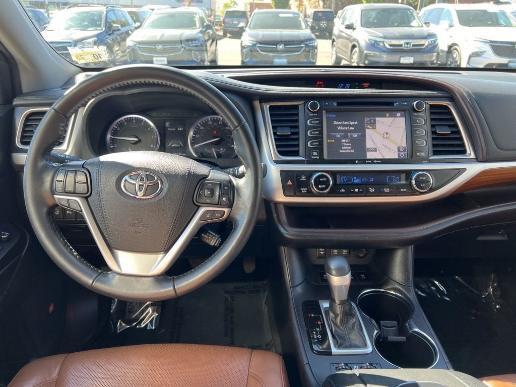 2019 Toyota Highlander  - 22630357 - 13