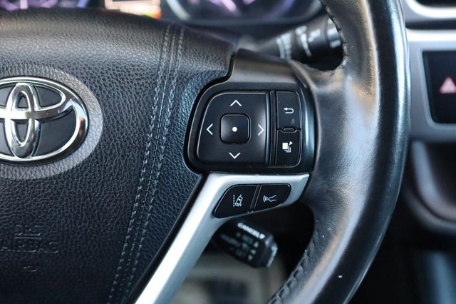 2019 Toyota Highlander  - 22908433 - 28