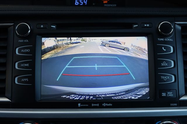 2019 Toyota Highlander  - 22908433 - 37