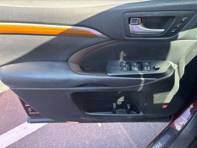 2019 Toyota Highlander  - 23039982 - 10