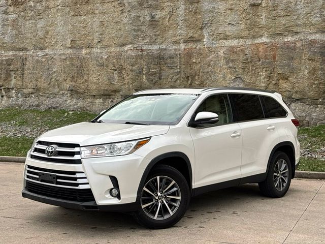 2019 Toyota Highlander 2019 TOYOTA HIGHLANDER XLE - 22969378 - 0
