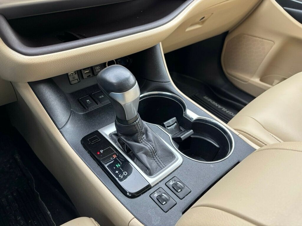 2019 Toyota Highlander 2019 TOYOTA HIGHLANDER XLE - 22969378 - 30